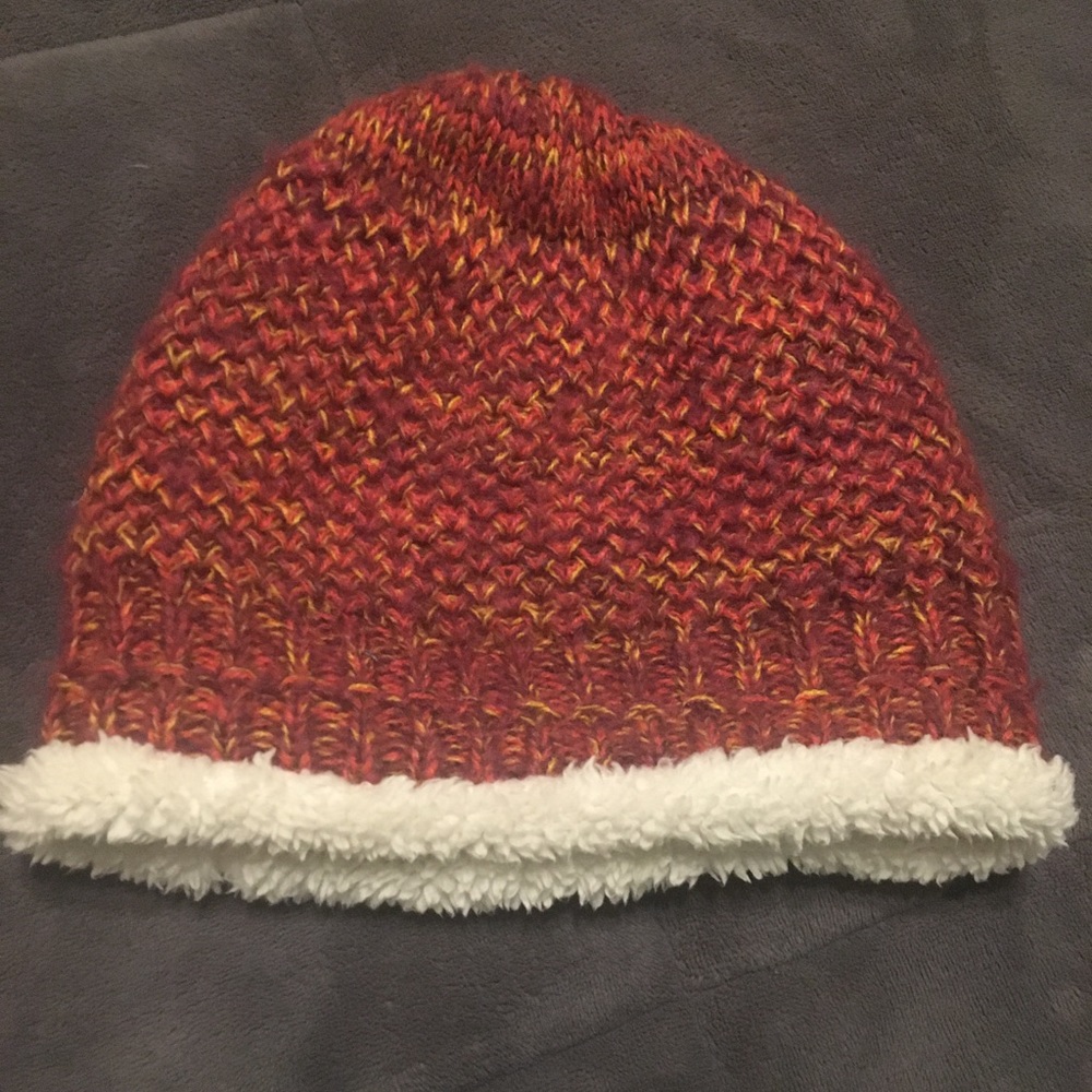 Super cozy Marmot beanie